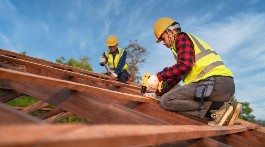Professional Flat Roofing Installation services in Loretto, KY